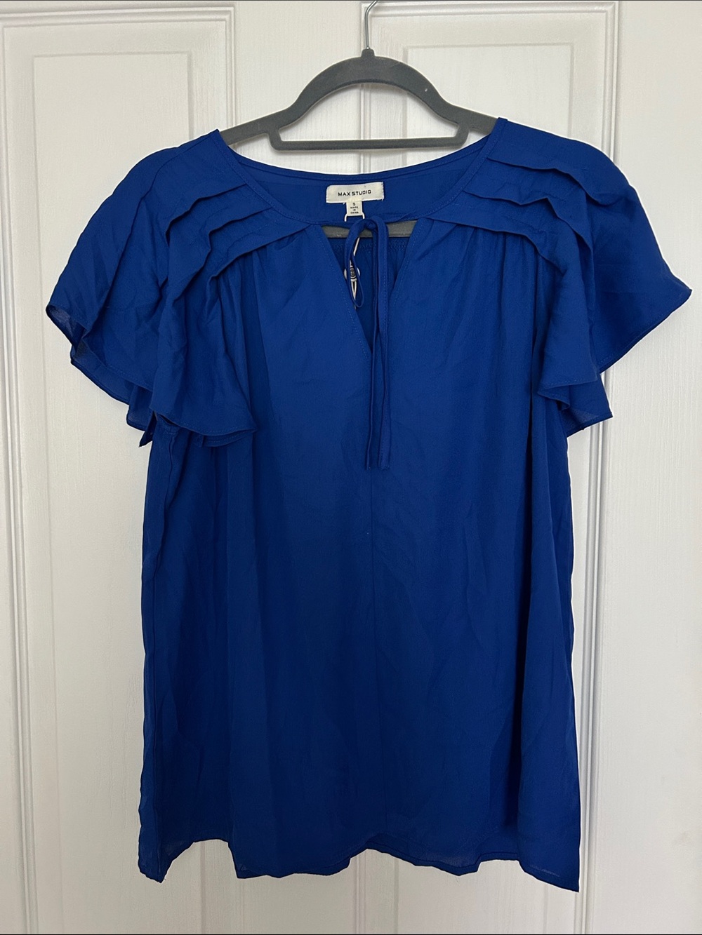 Max Studio Women's Flutter Sleeve Tie-Neck Blouse NWT